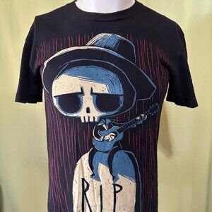 Akumu Ink Skeleton Playing Guitar Men's Black T Shirt Size Small Printed in USA